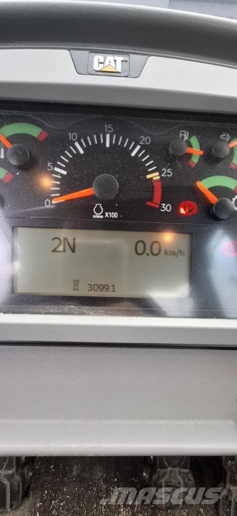 CAT 962 M Carregadeiras de rodas