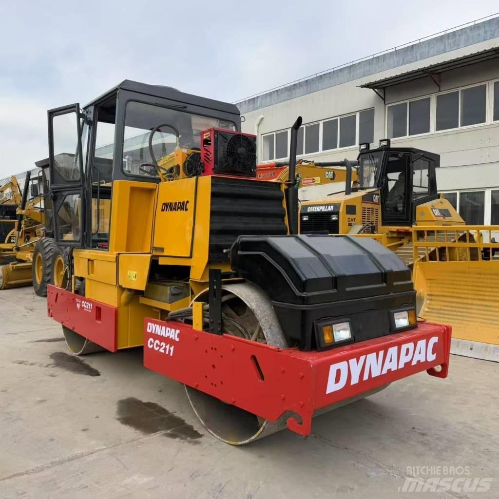 Dynapac CC 211 Cilindros Compactadores tandem