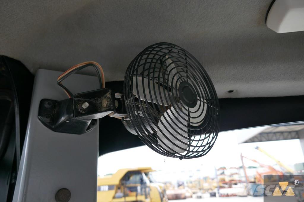 CAT 160M3 Motoniveladoras