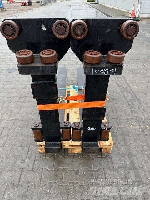 Kalmar 12 TON FORKS Garfos