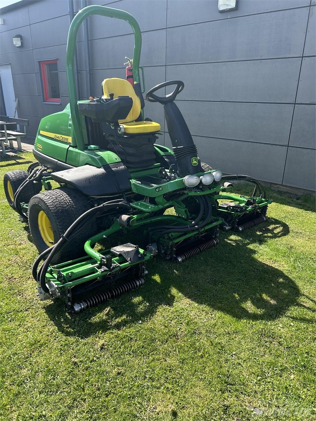 John Deere 7700A Corta-Relvas Fairway