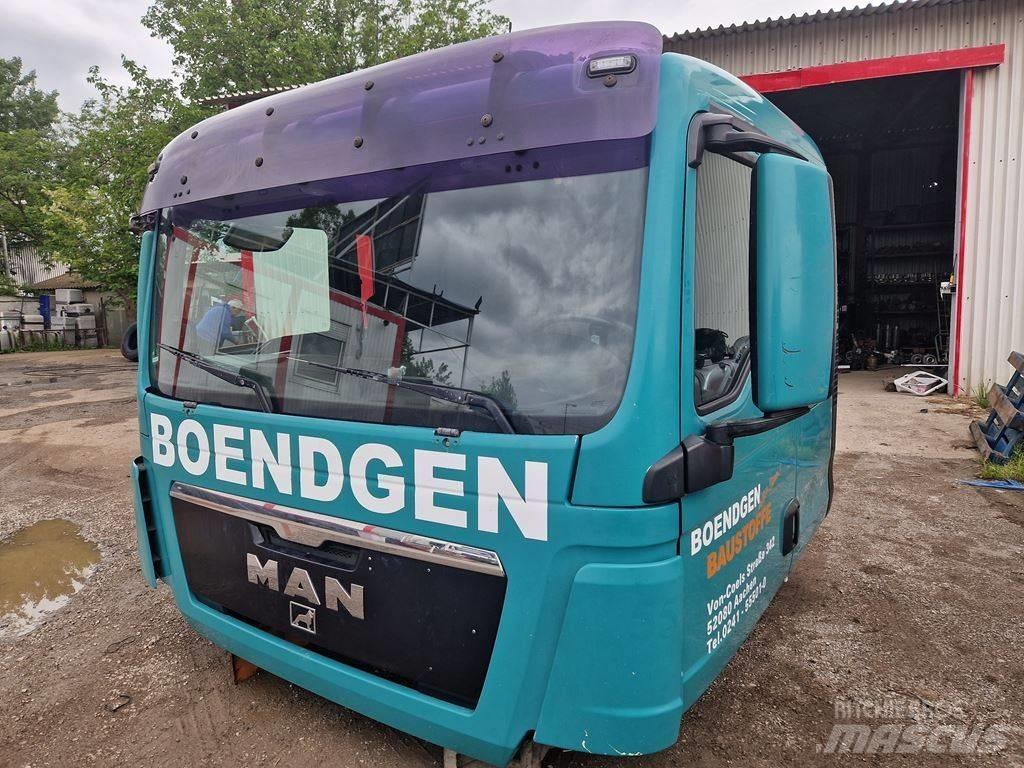 MAN TGX 26.440 Cabines e interior