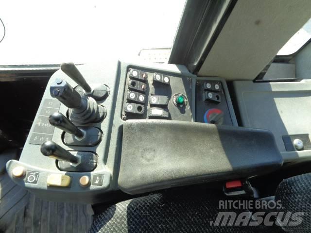 CAT IT 38 H Carregadeiras de rodas