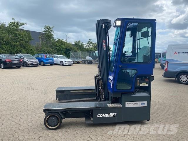 Combilift C4500E Empilhadores de 4 vias