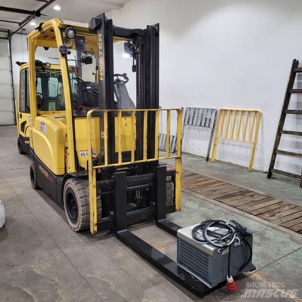 Hyster J 3.0 XN Empilhadores eléctricos