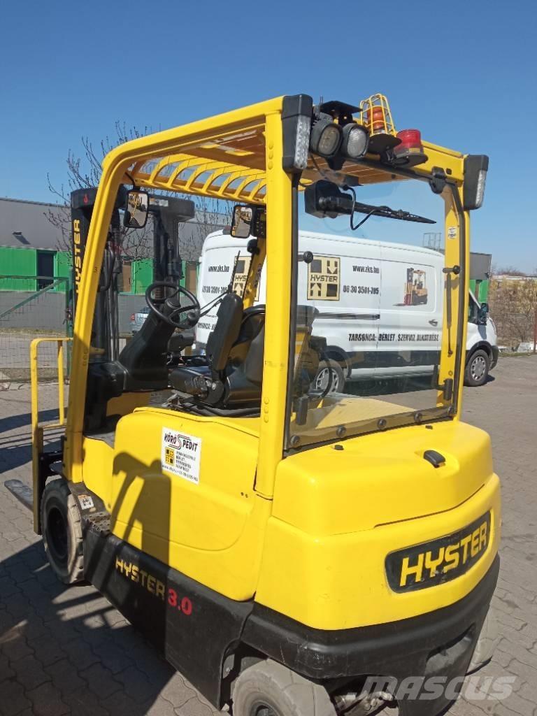 Hyster J 3.0 XN Empilhadores eléctricos