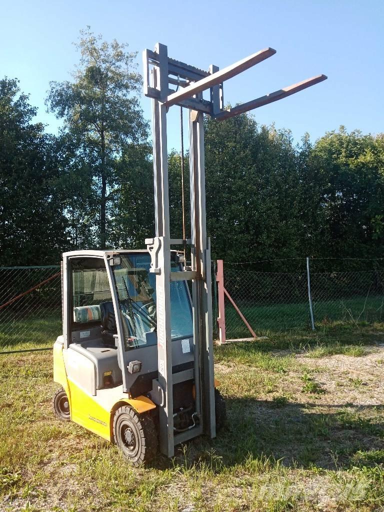 Jungheinrich TFG 320 Empilhadores a gás