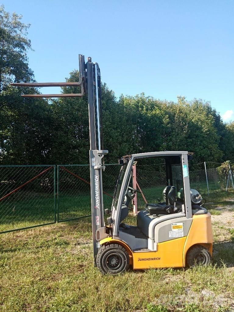 Jungheinrich TFG 320 Empilhadores a gás