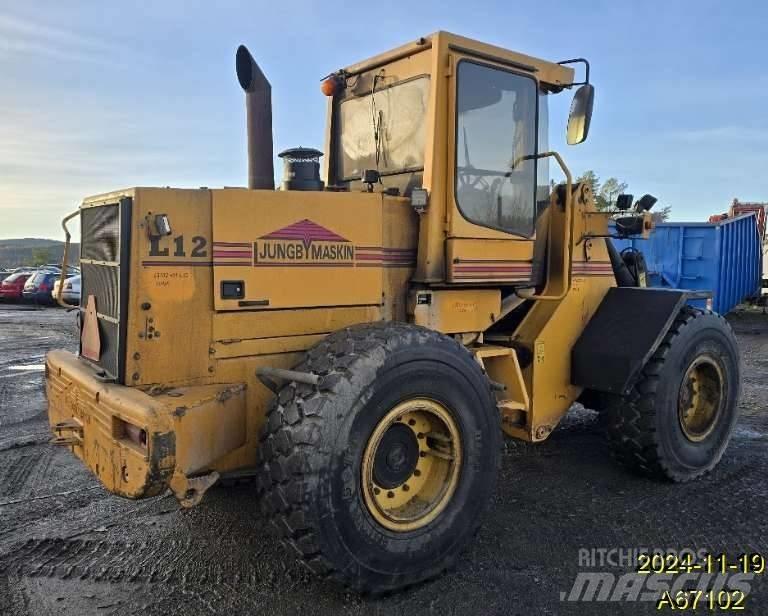 Ljungby L12 Chassis e suspensões