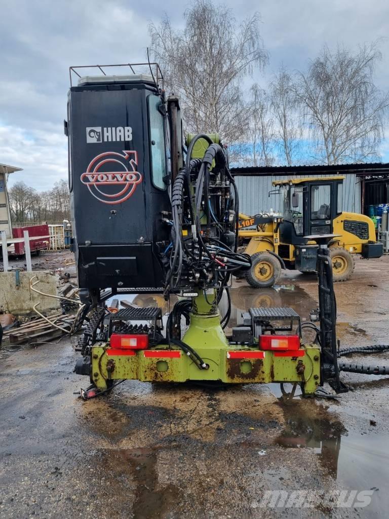 Loglift 96 ST 97 Gruas para troncos