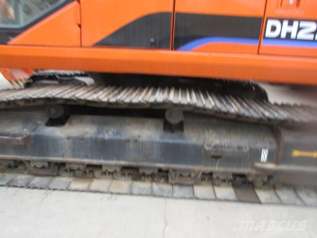 Doosan DX 220 LC-9 Escavadeiras de esteiras