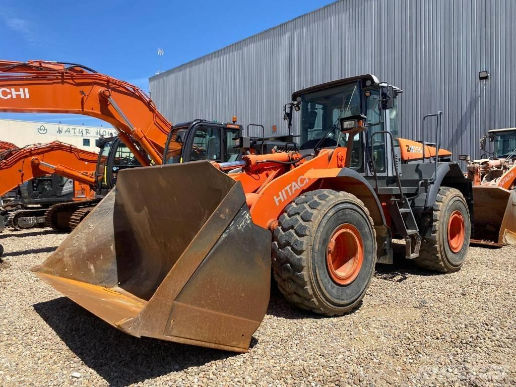 Hitachi ZW 250 Carregadeiras de rodas
