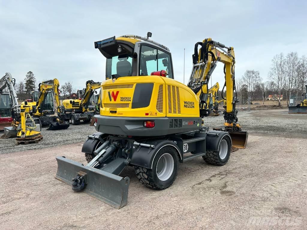 Wacker Neuson EW65 Escavadoras de rodas