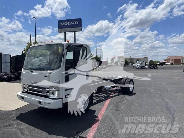 Isuzu NRR Camiões de chassis e cabine