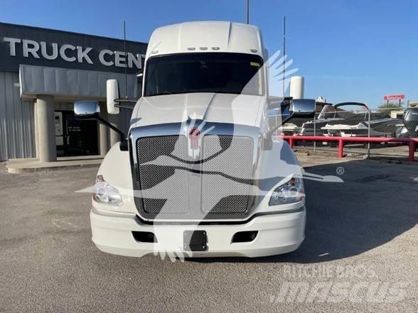 Kenworth T680 Cavalos Mecânicos