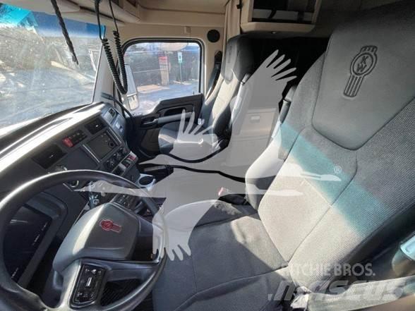 Kenworth T680 Cavalos Mecânicos
