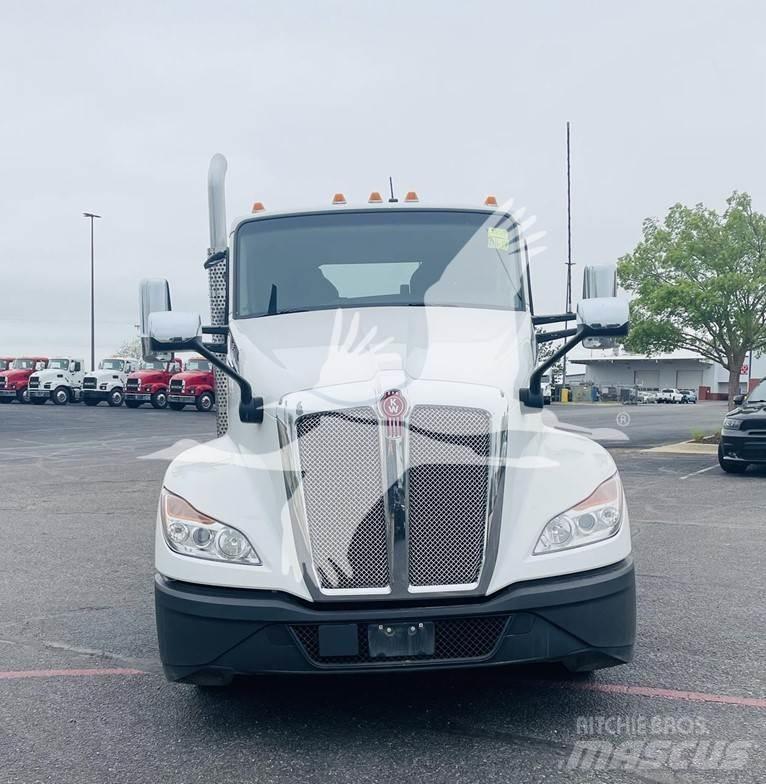 Kenworth T680 Cavalos Mecânicos