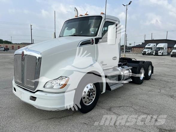 Kenworth T680 Cavalos Mecânicos