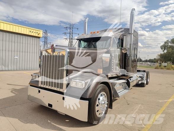 Kenworth W900L Cavalos Mecânicos