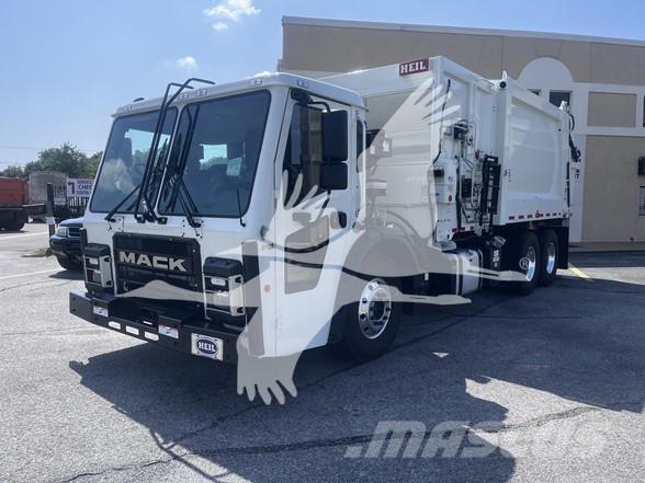 Mack LR64R Camiões de lixo