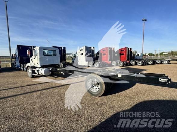 Mack MD6 Camiões de chassis e cabine