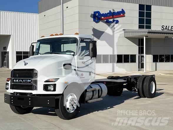 Mack MD6 Camiões de chassis e cabine