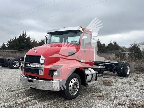 Mack MD6 Camiões de chassis e cabine