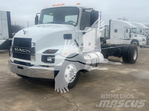 Mack MD6 Camiões de chassis e cabine