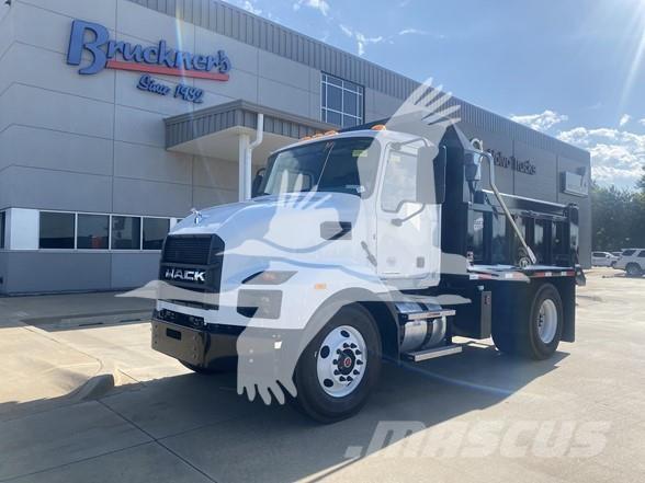 Mack MD6 Camiões basculantes