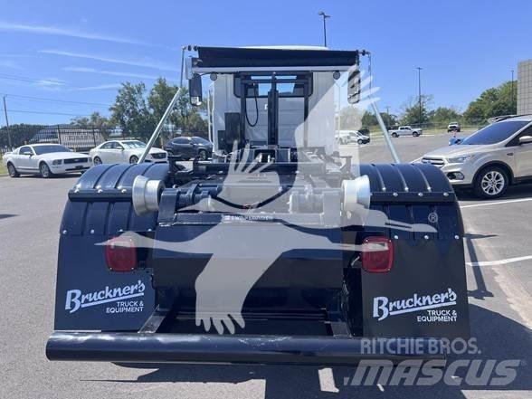 Mack MD7 Construção - Outros
