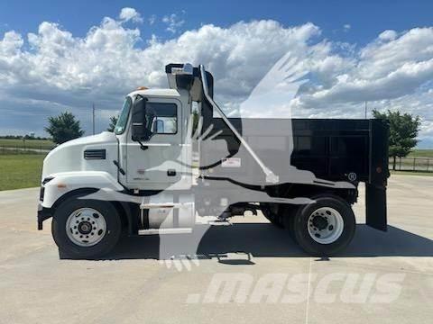 Mack MD7 Camiões basculantes