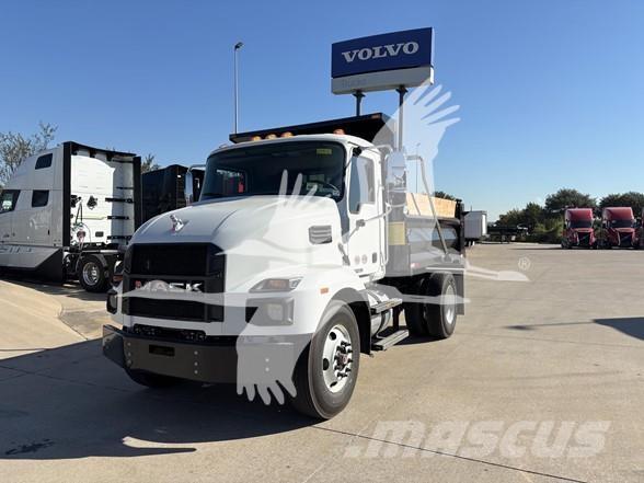 Mack MD7 Camiões basculantes