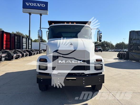 Mack MD7 Camiões basculantes