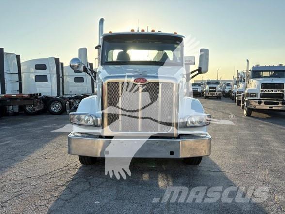 Peterbilt 567 Cavalos Mecânicos