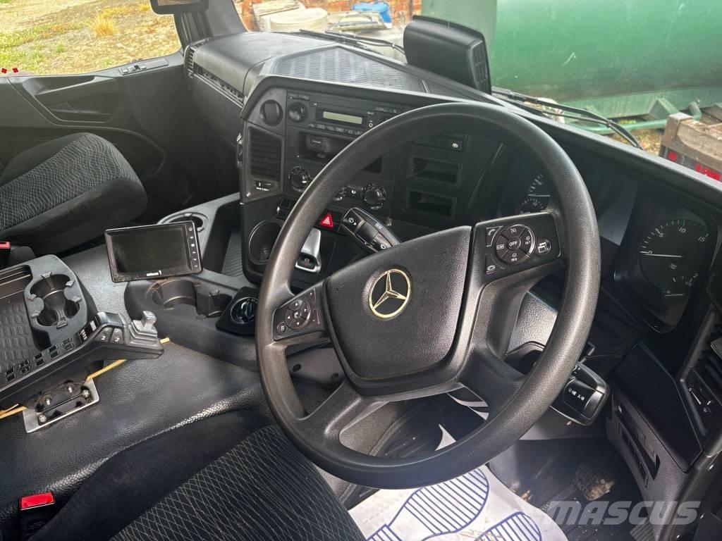 Mercedes-Benz 3240 Camiões Ampliroll