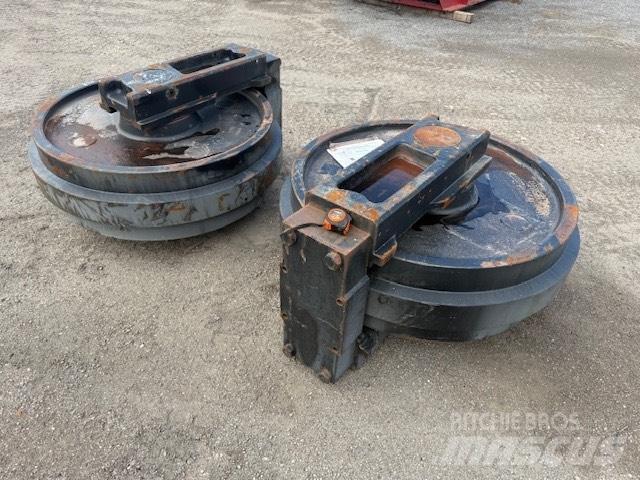 CAT 6020 NEW IDLER Rastos