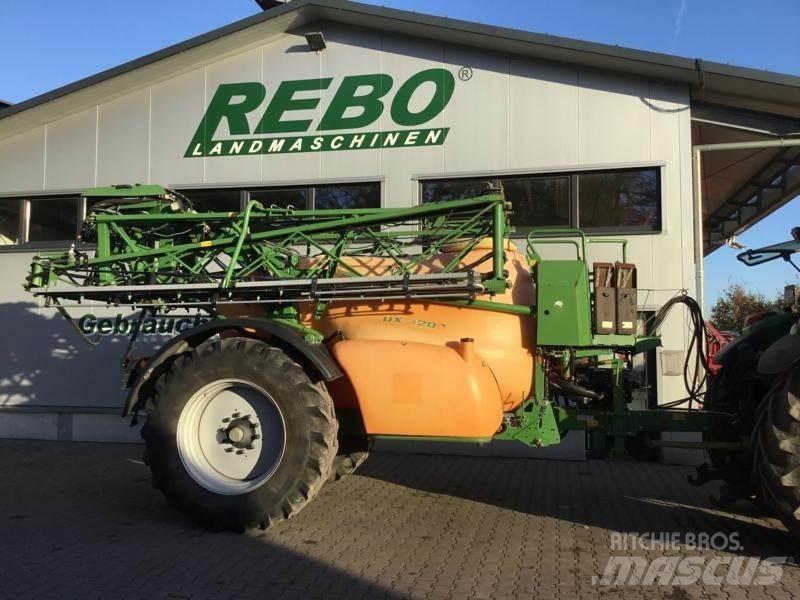 Amazone UX 4200 Pulverizadores rebocados