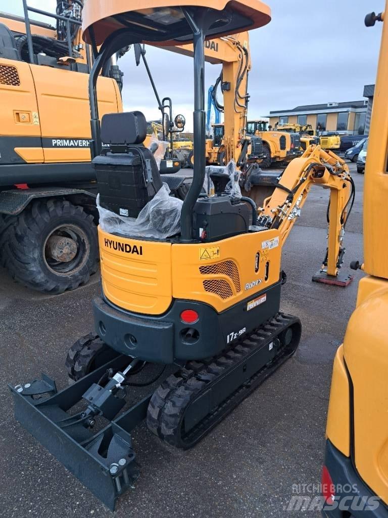 Hyundai R17Z-9AK Miniescavadeiras