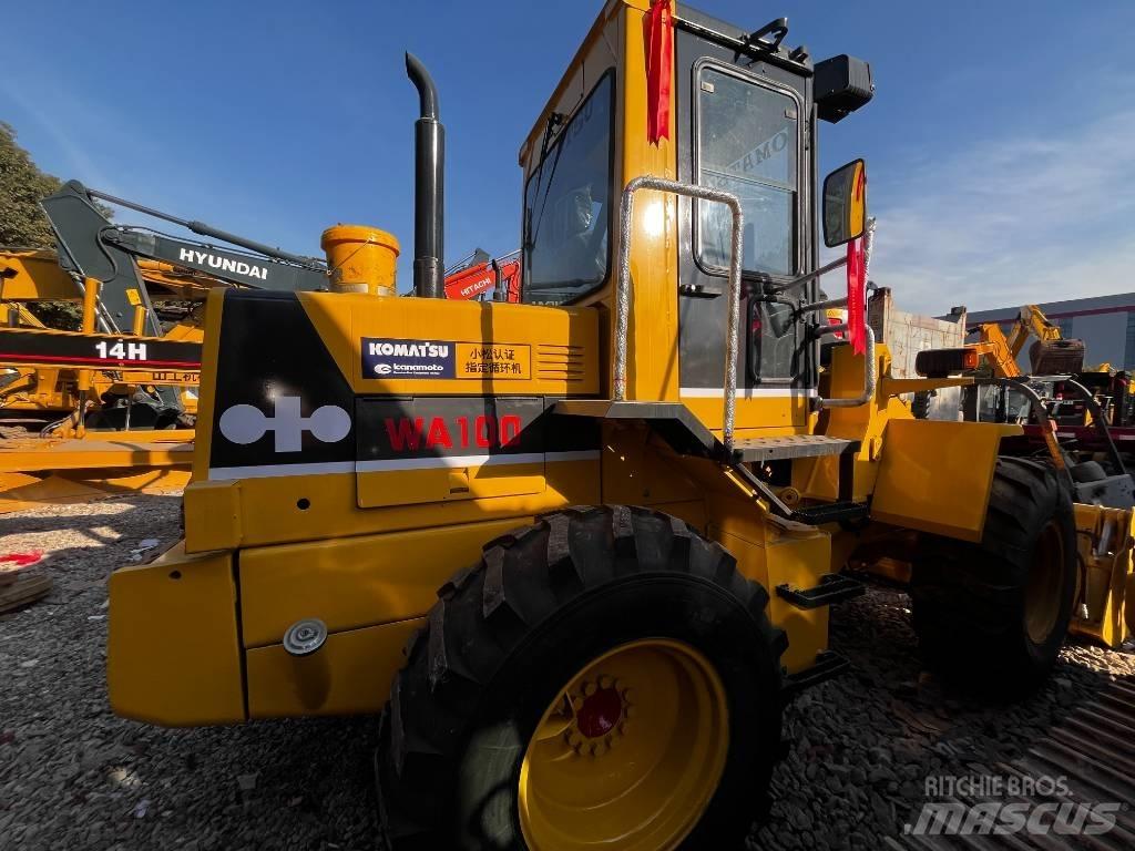 Komatsu WA100 Carregadeiras de rodas