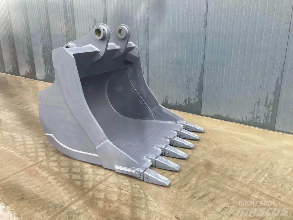 Komatsu PC390 Baldes