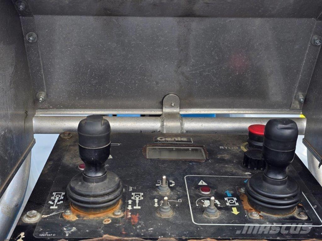 Genie Z 33/18 Elevadores braços articulados