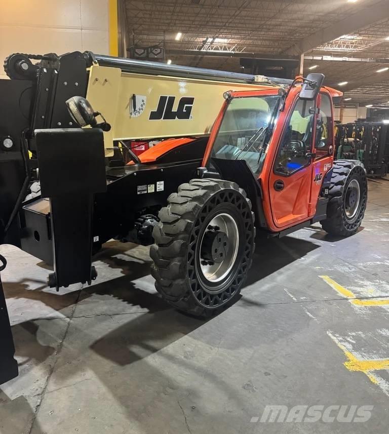 JLG 1255 Manipulador telescópico