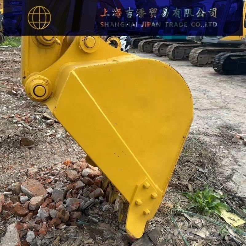 Komatsu PC 138 US Escavadeiras de esteiras