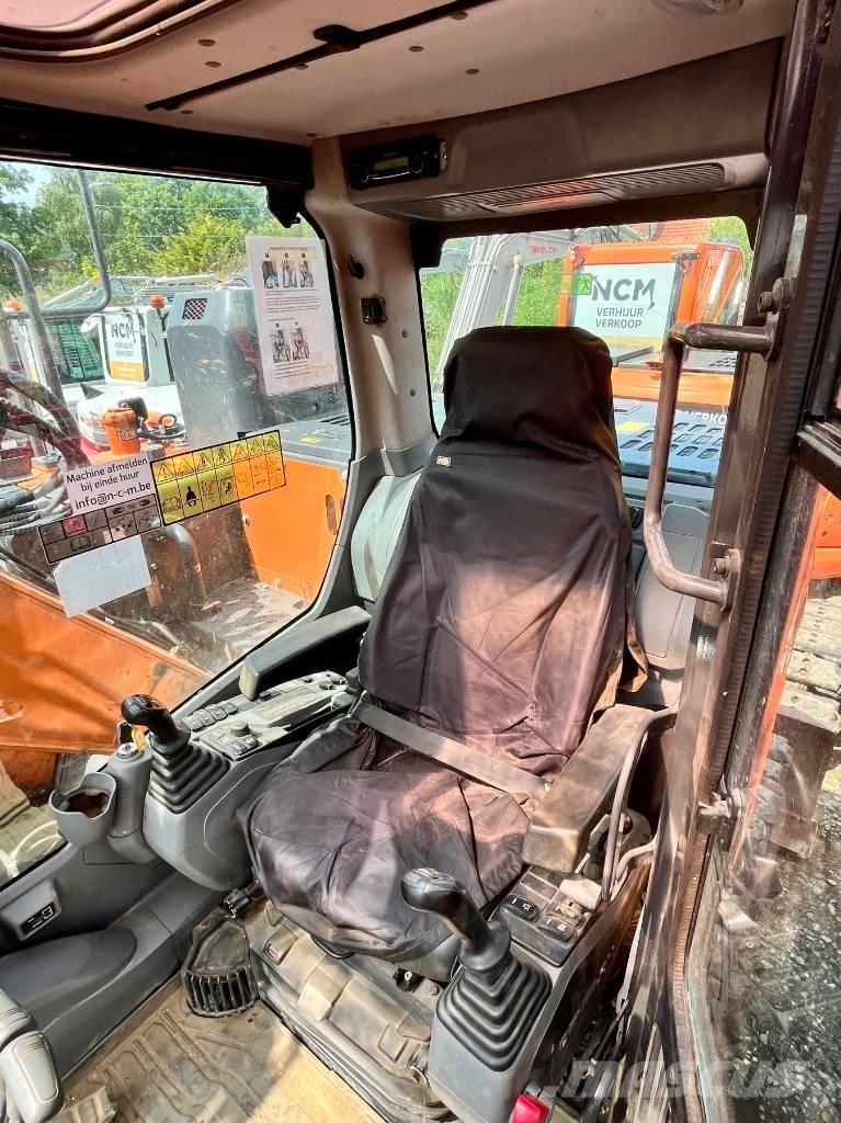 Develon DX 140 LCR-7 Escavadeiras de esteiras