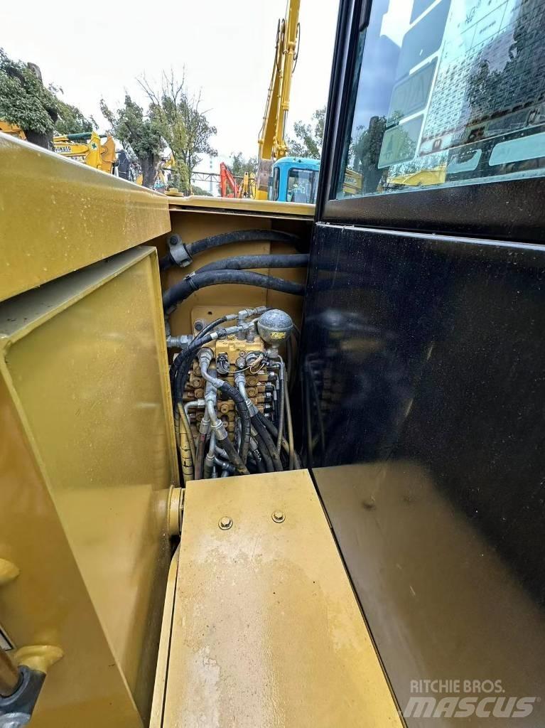 CAT 305.5E2 Escavadeiras de esteiras