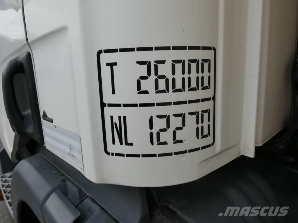 Scania P 320 Caminhões caixa temperatura controlada