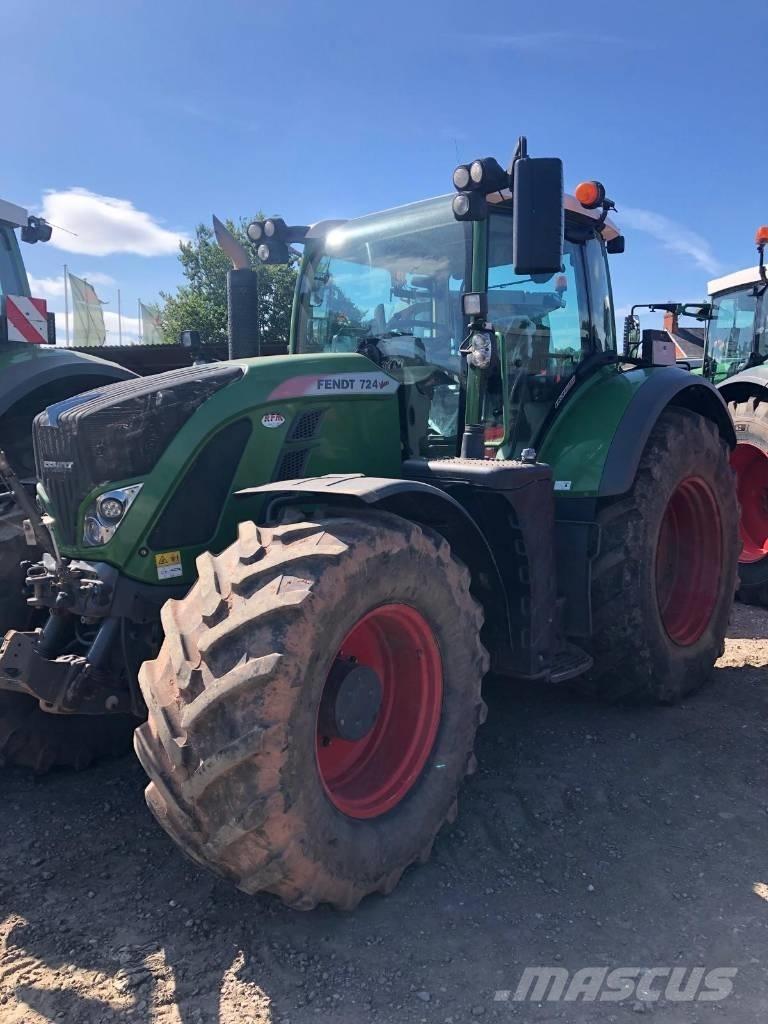 Fendt 724 Vario S4 Tratores Agrícolas usados