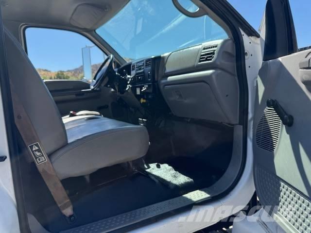 Ford F 650 Camiões basculantes