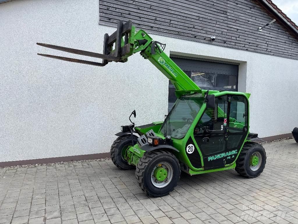 Merlo P 25.6 Manipulador telescópico