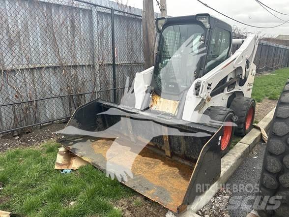 Bobcat S750 Minicarregadeiras